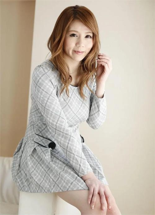 小泉真希最新作品解析：深度探讨创作动向与行业趋势