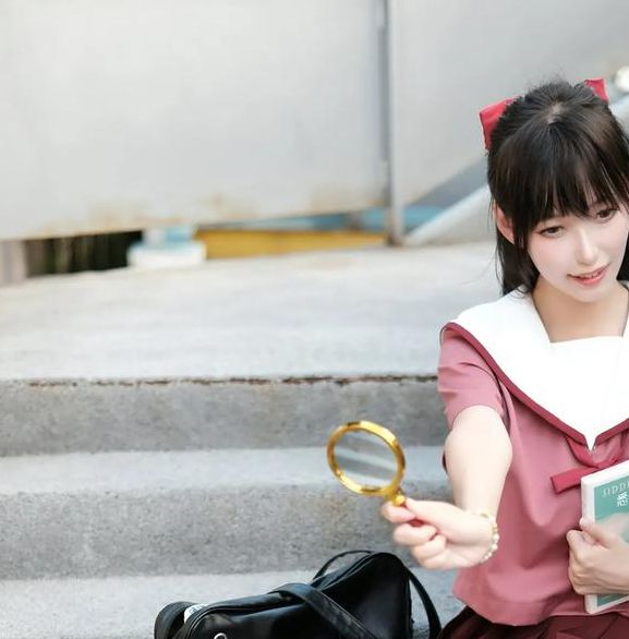 JK制服白丝袜为何成为时尚圈新宠?揭秘背后穿搭技巧与搭配误区 JK制服白丝袜为何成为时尚圈新宠?揭秘背后穿搭技巧与搭配误区