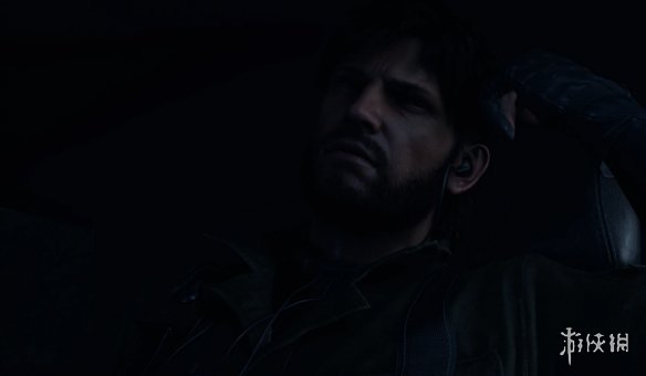 《生化危机4》全新推出裸蛇风格MOD！结合热感应迷彩设计与蛇鳞折射材质