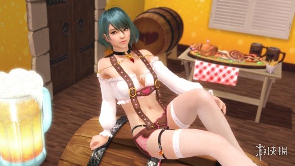 《死或生：沙滩排球》推出了全新湿身泳装，配备丰盈泡沫女仆造型！