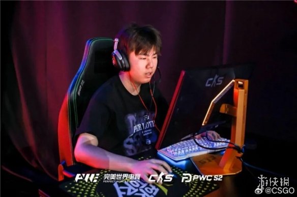 随着S2赛季的战火再度点燃，PWC挑战赛再迎高潮，AGON全力支持巅峰对决！