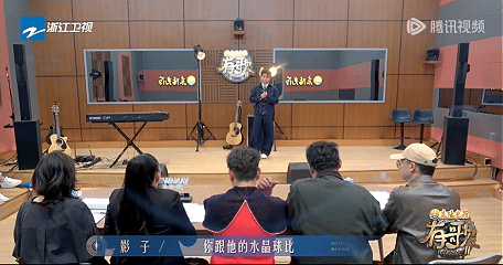 《有歌2》：白小白“硬刚”乐评人，彩铃明星再度崛起