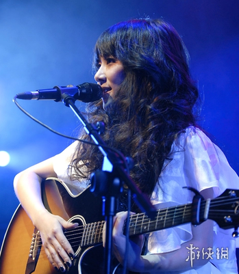 《有歌2》：白小白“硬刚”乐评人，彩铃明星再度崛起