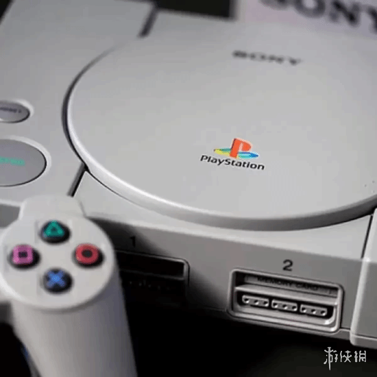 全新未拆封的第一代PlayStation主机，其市场价格出现显著上涨，最高可达800欧元！