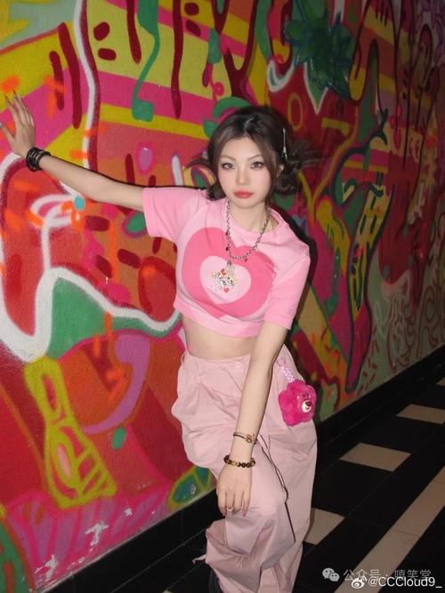 18岁女rapperdisssubs13汉语仙