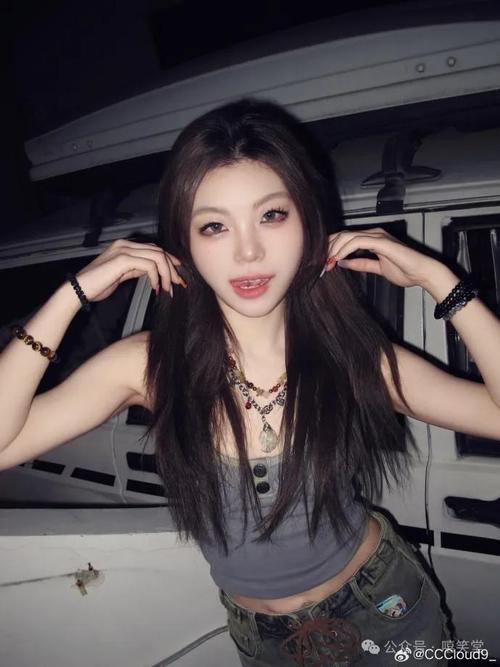 18岁女rapperdisssubs13汉语仙