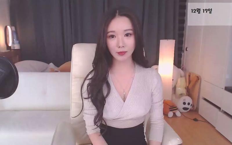 bj青草唯一露下面在线播放