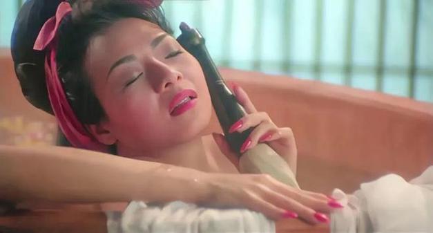 美女三点尽露的电影网站