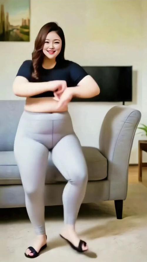 小胖妞在线播放