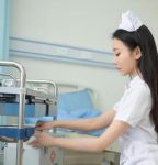 护士好湿好紧我要进去了视频