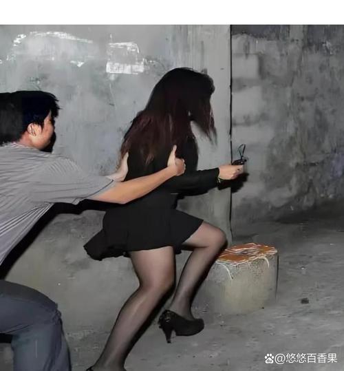 流水的女人一进一出午夜