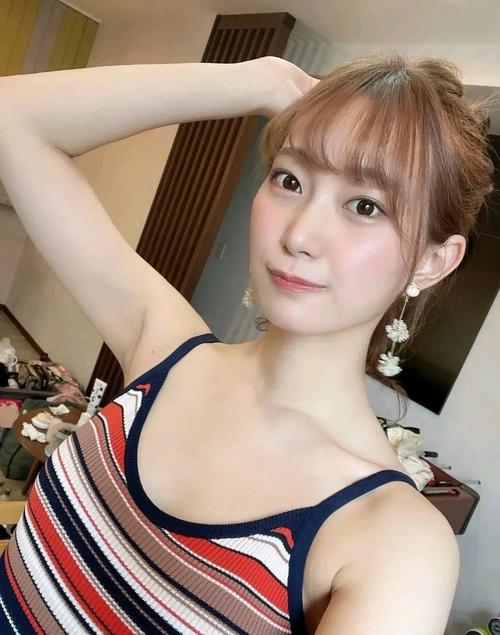 美谷朱里在线精品视频