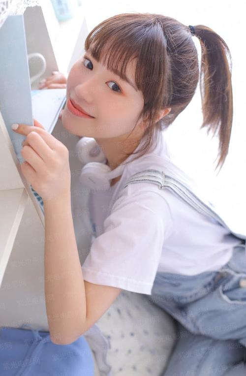 嫩草研究院在线