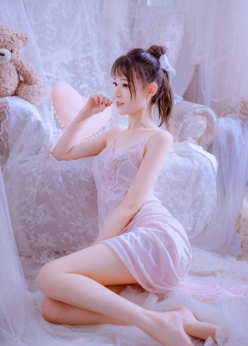 嫩模私拍正在播放