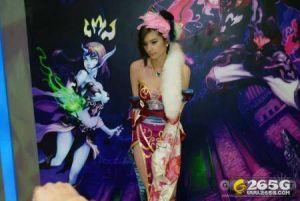 女神妲己户外直播勾搭