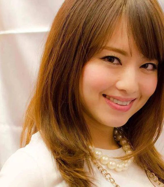 吉泽明步人妻被中出在线