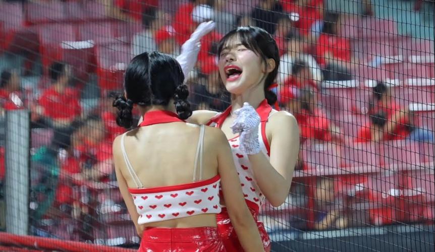 啦啦啦高清视频在线观看